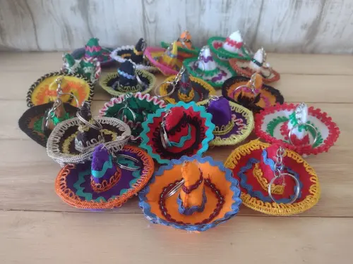 Chaveiro Mini Sombrero Mexicano