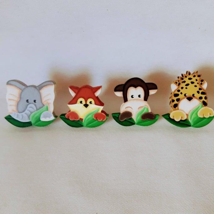 Puxadores bichinhos safari para decoração de bebê