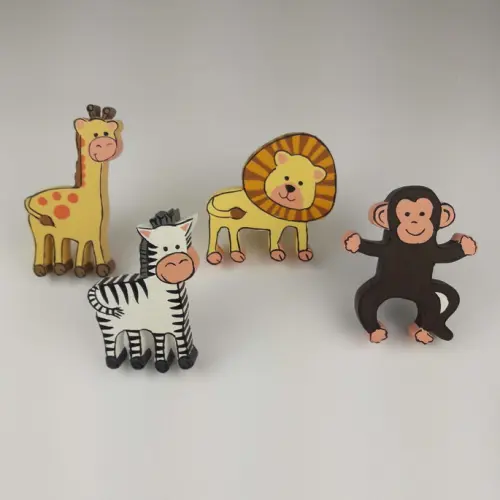 Puxadores bichinhos safari para decoração de bebê