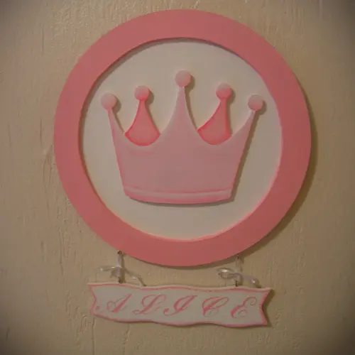 Enfeite  porta maternidade coroa princesa para decoração de menina