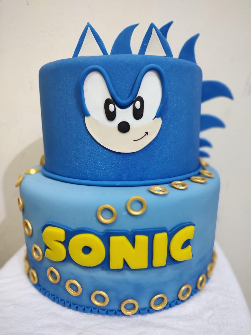 Bolo fake Sonic em Biscuit