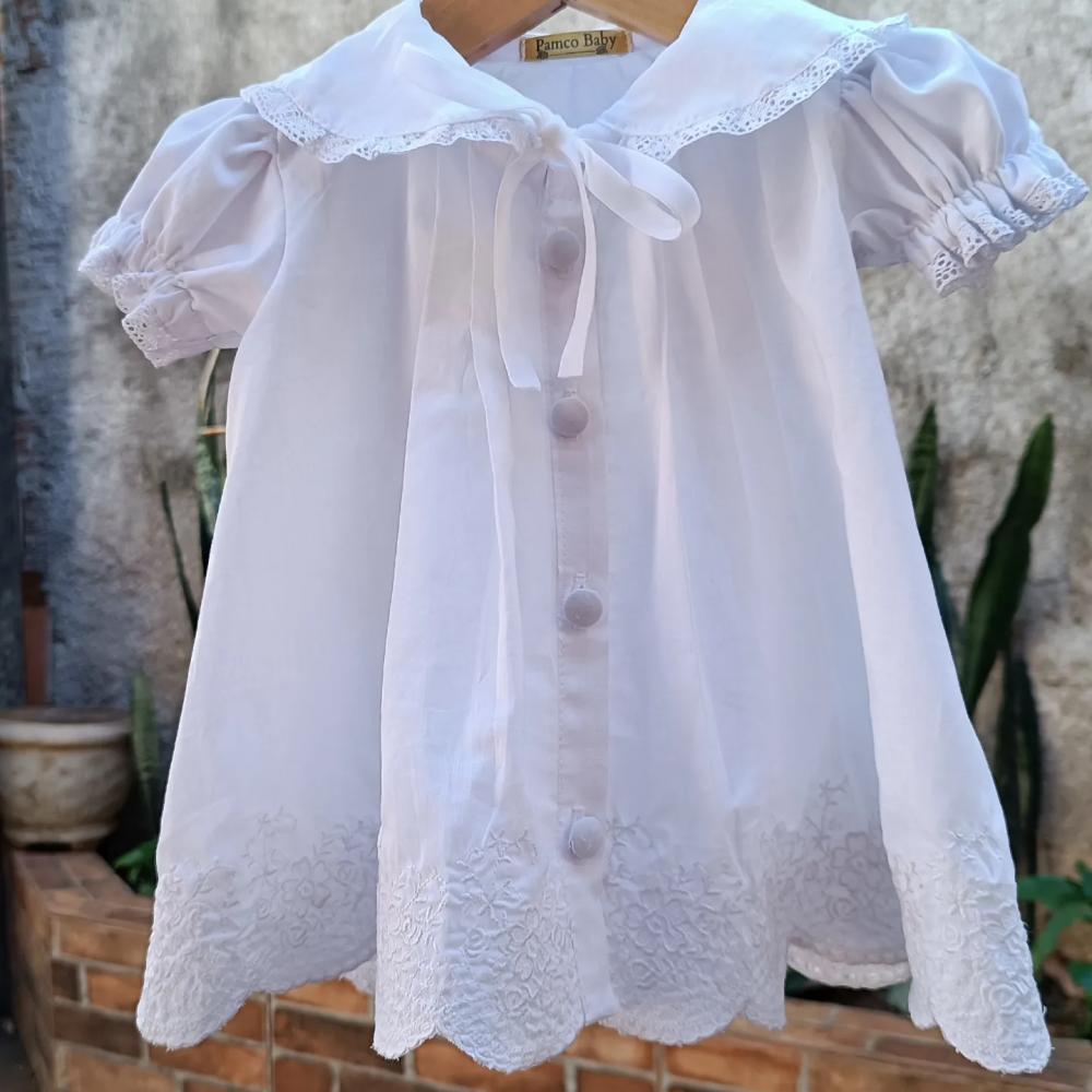 Vestido Branco com barra bordada