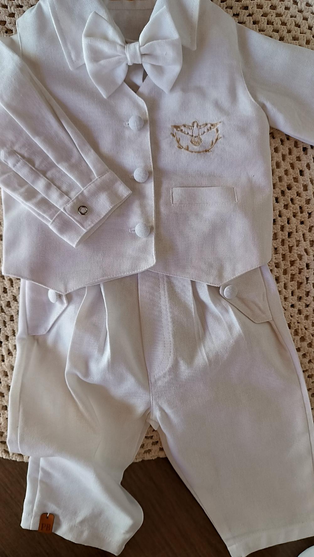 Conjunto Social branco para menino