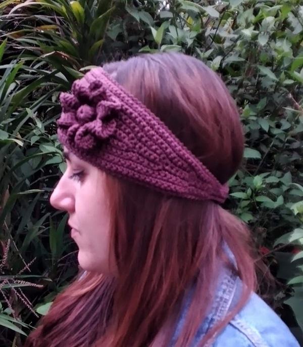 Faixa para cabelo em crochê - headband - marrom com flor