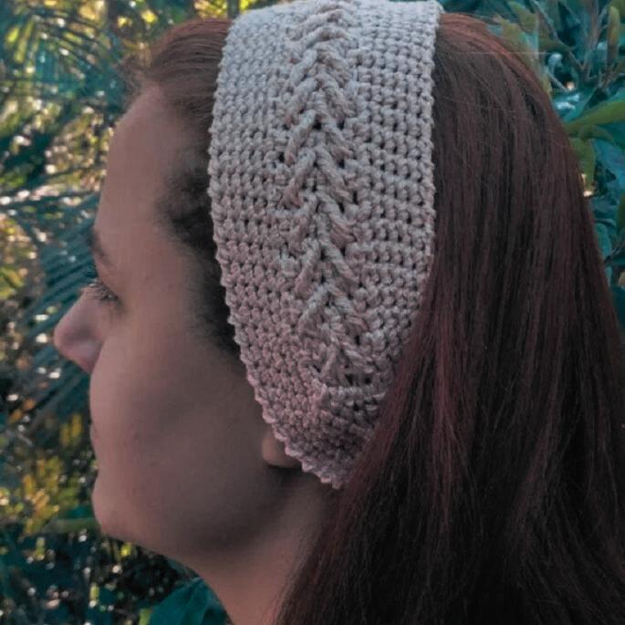 Faixa para cabelo em crochê - headband - flecha off white