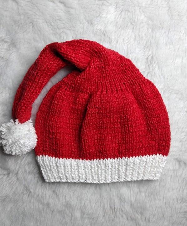 Gorro papai noel infantil em tricô