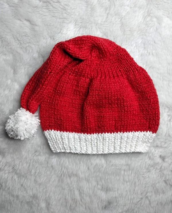 Gorro papai noel infantil em tricô