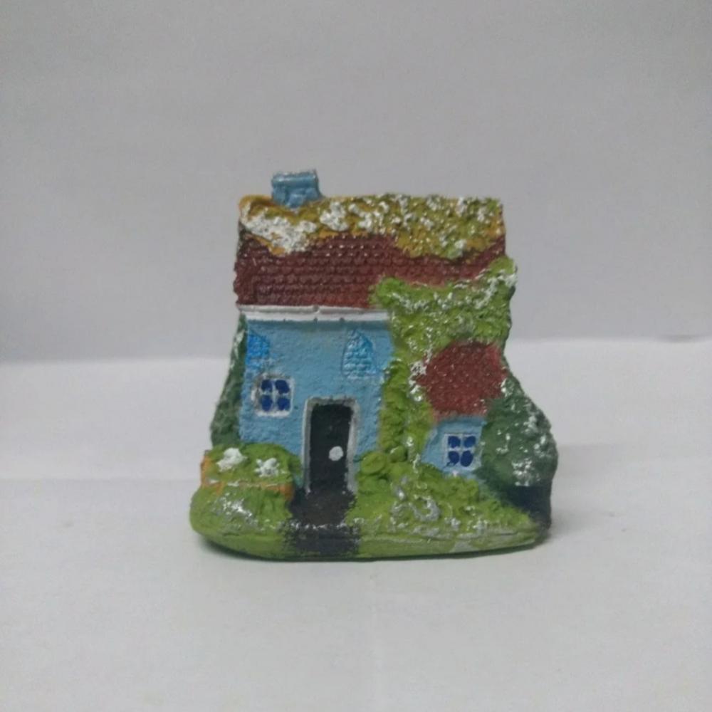 Casa miniatura para terrário