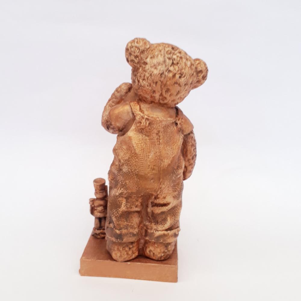 Urso decorativo de resina pintado a mão