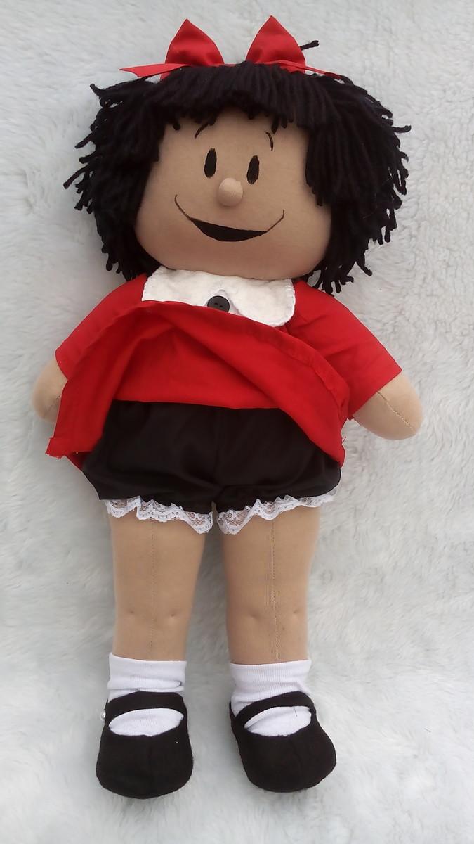 Boneca de Pano Mafalda com Vestido Vermelho e 35 cm