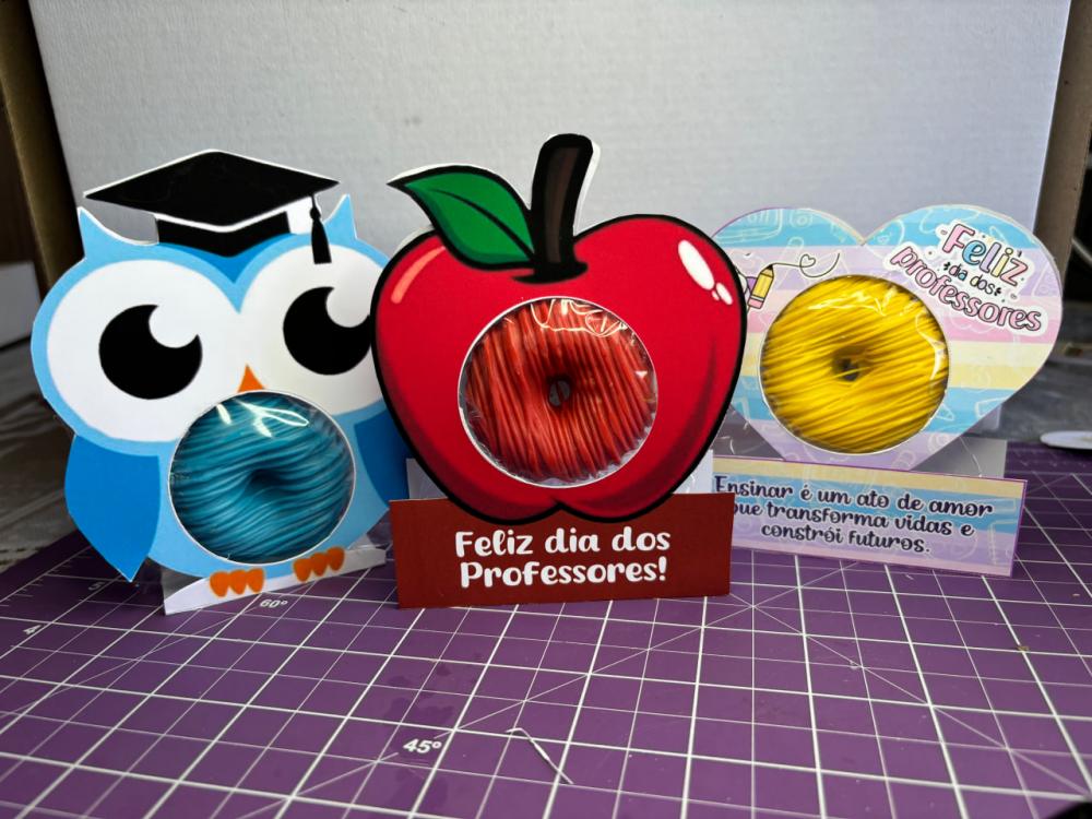 Arquivo Digital Card Donuts Dia dos Professores