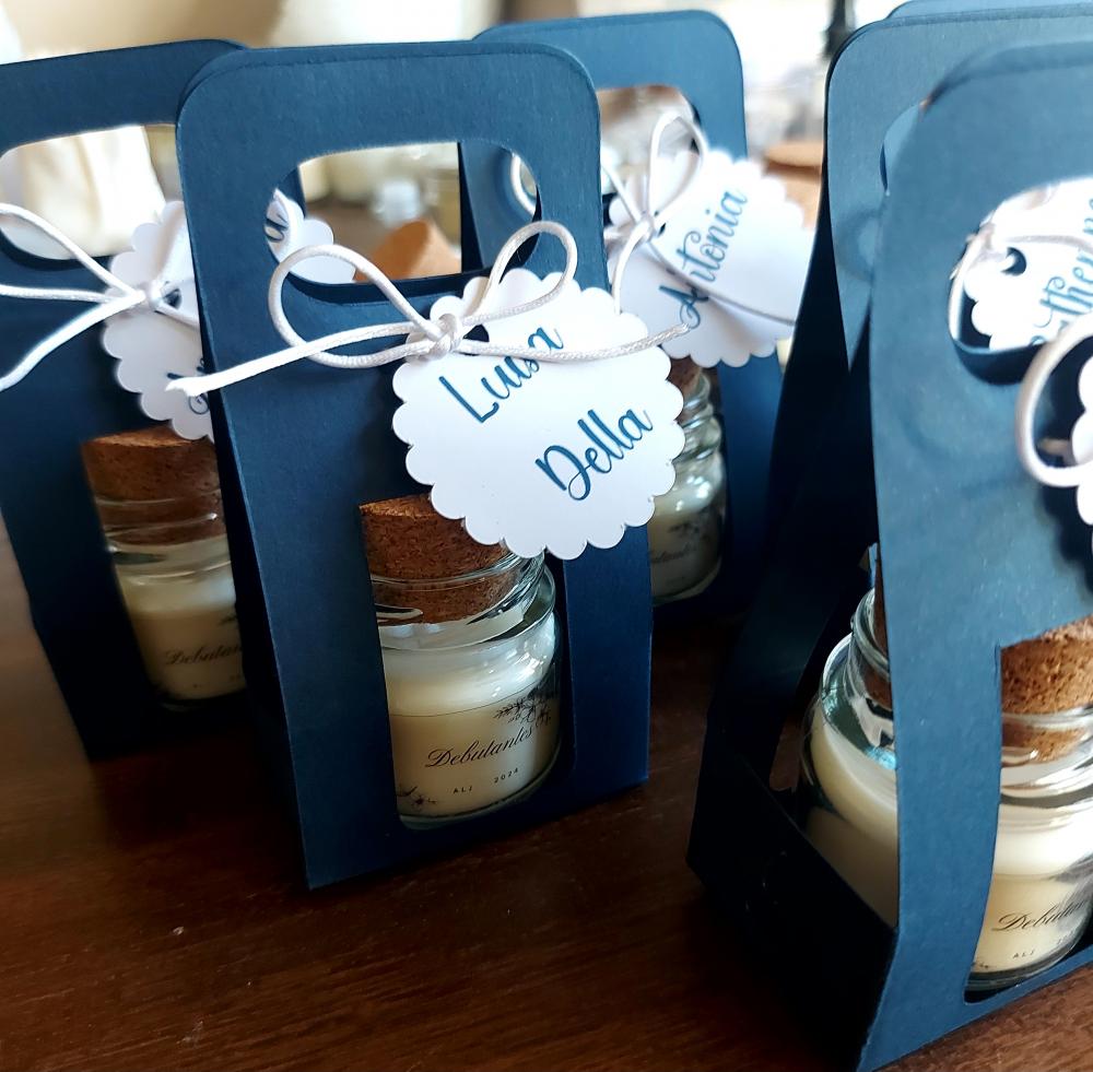 Mini Vela Aromática Personalizada Debutantes