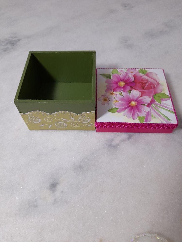 Caixa em mdf Pequena para Joia/biju Verde e Rosa