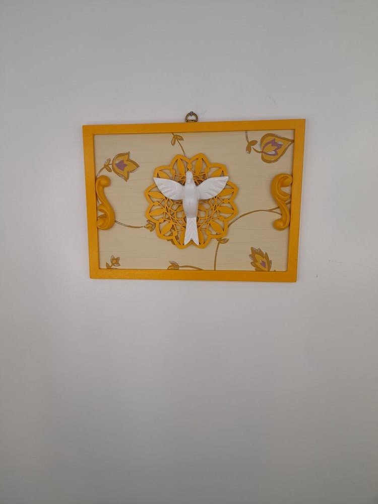 Divino em Quadro de mdf Amarelo com Mandala