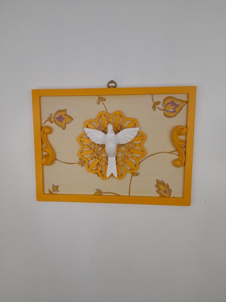 Divino em Quadro de mdf Amarelo com Mandala