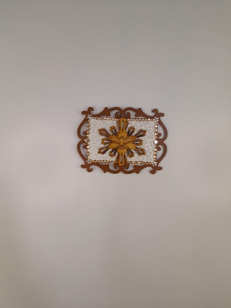 Placa em mdf Decorado com Divino Espirito Santo