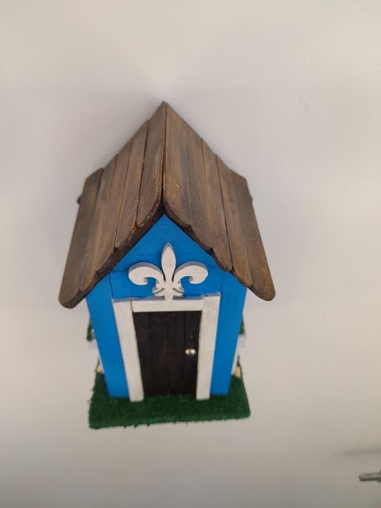 Cenário Mini Casa Azul e Branca