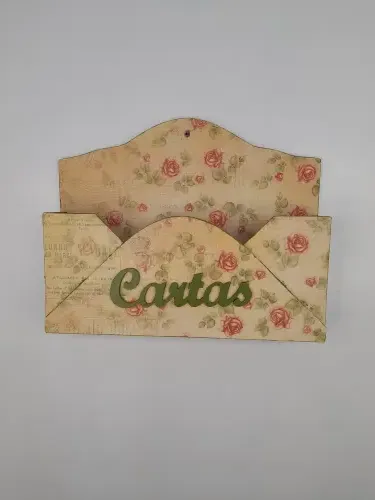 Porta Carta em mdf Verde e Marfim com Detalhe Florido