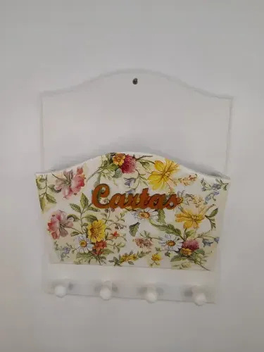 Porta Carta / Chave em mdf Branco Detalhe Floral