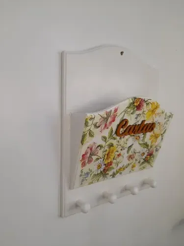 Porta Carta / Chave em mdf Branco Detalhe Floral