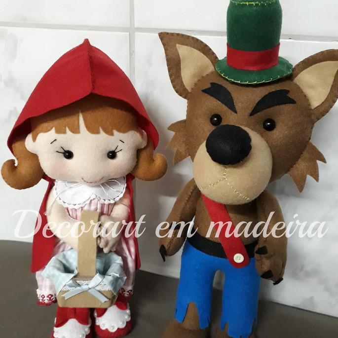 Chapeuzinho vermelho e o Lobo Mau em felro