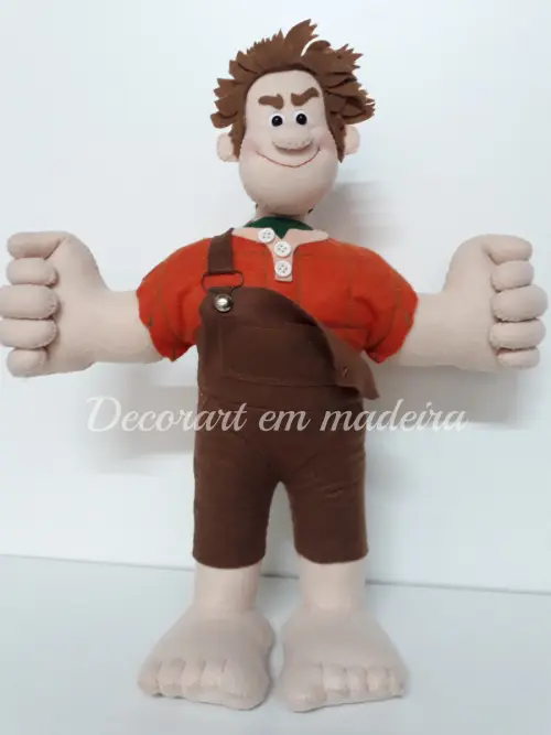 Ralph boneco decorativo em feltro