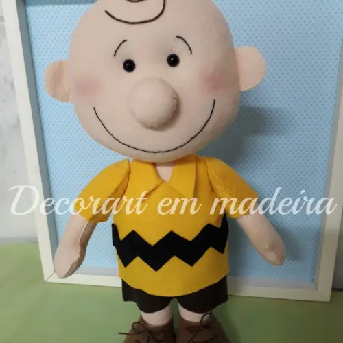 Charlie Brown boneco decoração feltro