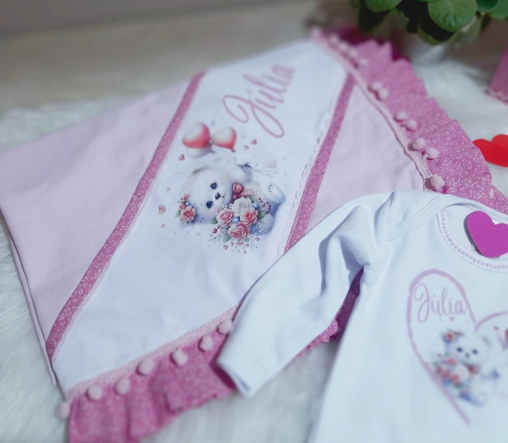 Kit presente para bebê menina Gatinha Fofa: manta, body e babita