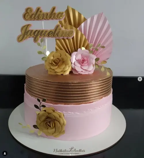 Topo de Bolo Flores Dourado e Rosa