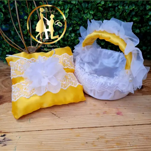 Cesta de florista de casamento + almofadinha amarelo e branco