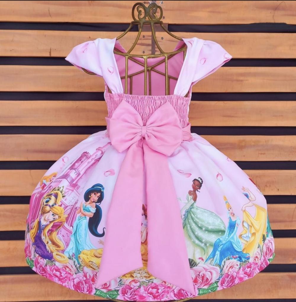 Vestido temático infantil