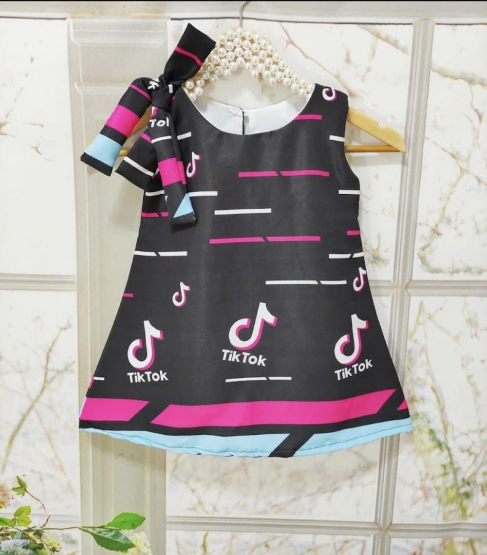 Vestido temático trapézio infantil