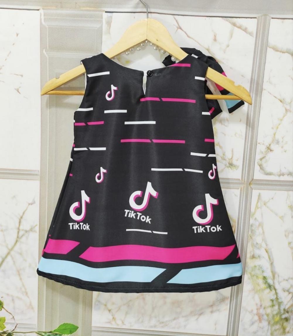 Vestido temático trapézio infantil